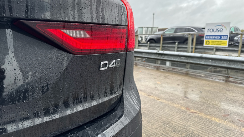 Volvo V90 2.0 D4 Cross Country Pro 5dr AWD Geartronic Diesel Estate